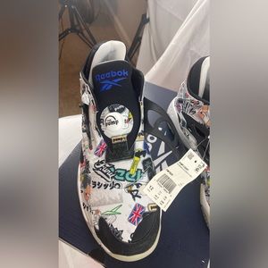 Mens Reebok Pump Court 'Sticker City